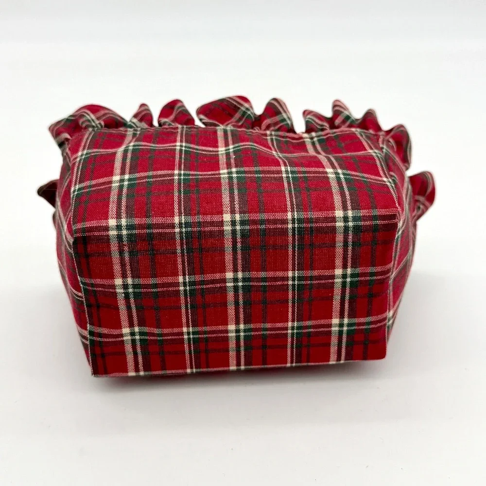Longaberger 1994 Small Rectangular Basket w/ Leather Handles, Plaid Ruffled Line